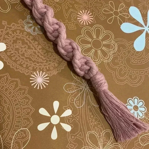 Spiral Macramé Keychain in Dusty Pink - Picture 2 of 4